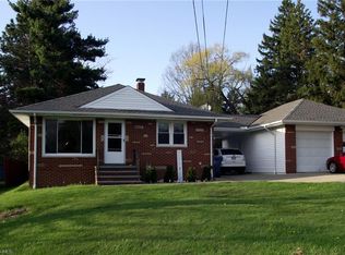 4822 W Pleasant Valley Rd, Parma, OH 44129