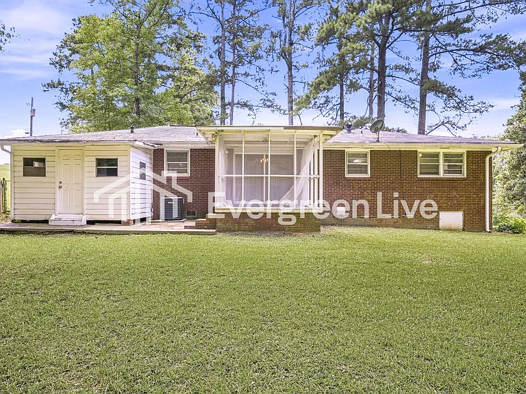 6283 Longino Dr — Photo 10