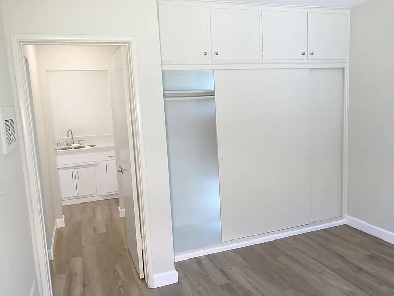 909 South Second Street — Photo 18