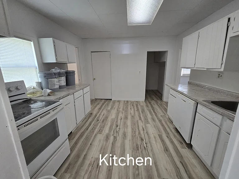 509 NW 6th St — Photo 5