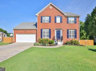 5760 Stephens Mill Dr, Buford, GA 30518