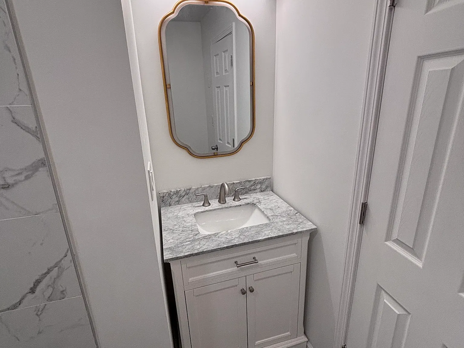 2 bed, 1.5 bath, 900 sqft, $1,050 — Photo 4