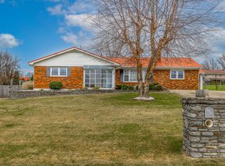 8 Chickadee Ln, Winchester, KY 40391