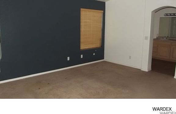 4th image of 2942 N Jerome