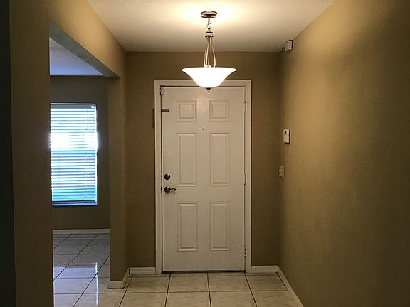 2nd image of 2579 SE Marseille St