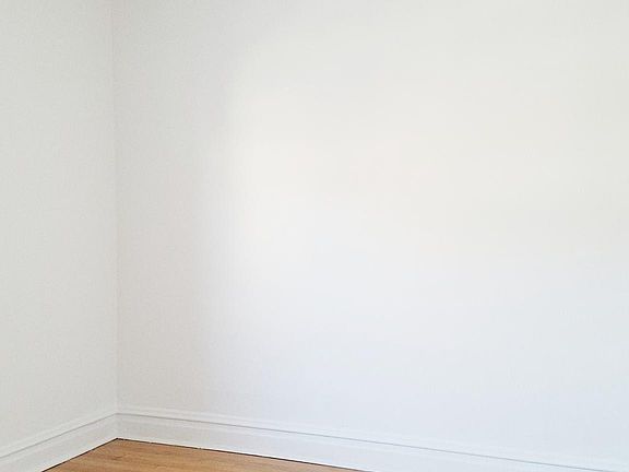 3rd image of 5067 N Damen Ave #2