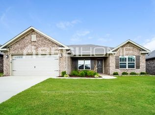 143 Edgestone Dr, Harvest, AL 35749
