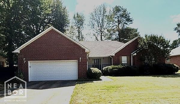 1st image of 4133 Stephanie Ln