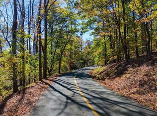 680 Crawfords Climb, Nellysford, VA 22958