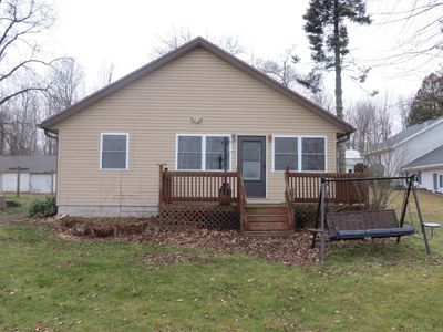 9530 N Steinbarger Lake Dr, Wawaka, IN, 46794