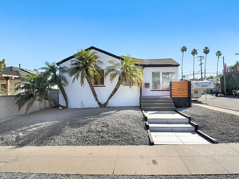 1901 Chatsworth Blvd — Photo 24