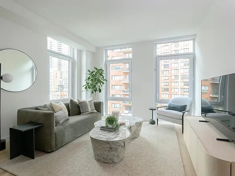 356 E 78th St #20C — Photo 27