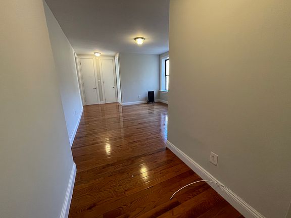2nd image of 35-41 34th St #2B
