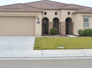 2242 Maple Hollow Ln, Manteca, CA 95336