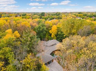 15156 Shadow Creek Rd, Maple Grove, MN 55311