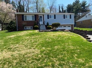 2804 College Park Rd, Allison Park, PA 15101