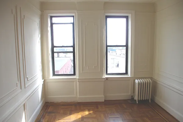 Rented by City Connections Realty | media 32