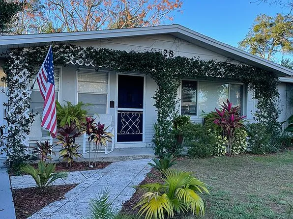 28 S Davis St, Beverly Hills, FL 34465