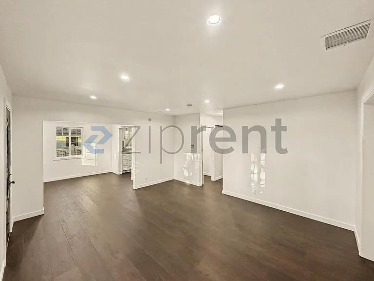 600 Hazel St — Photo 2