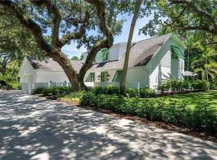 701 Painted Bunting Ln, Vero Beach, FL 32963