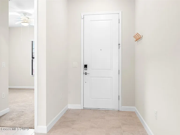 2323 Great Belt Cir — Photo 28
