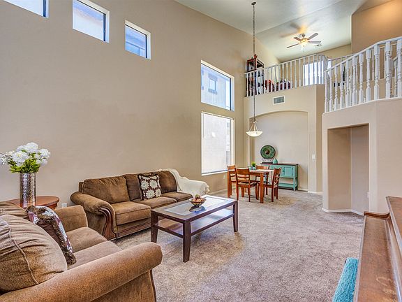 3rd image of 450 E Placita Costana