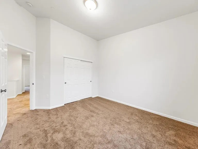 425 Regatta Ln #103 — Photo 24