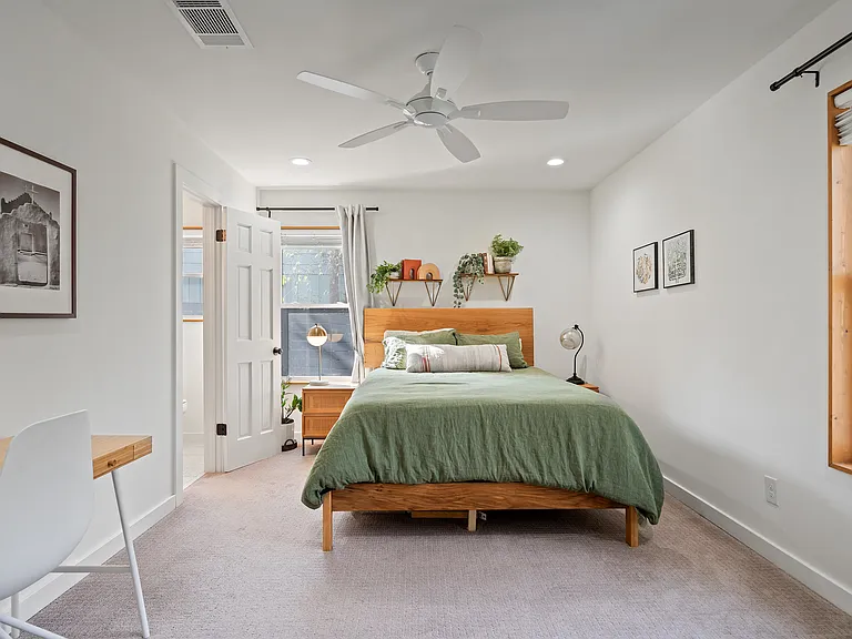 6802 Duquesne Dr — Photo 27