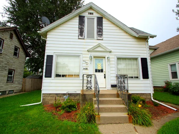 116 N Thornwood Ave, Davenport, IA 52802