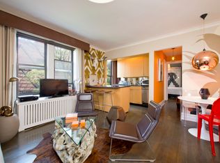 319 W 18th St APT 5E, New York, NY 10011