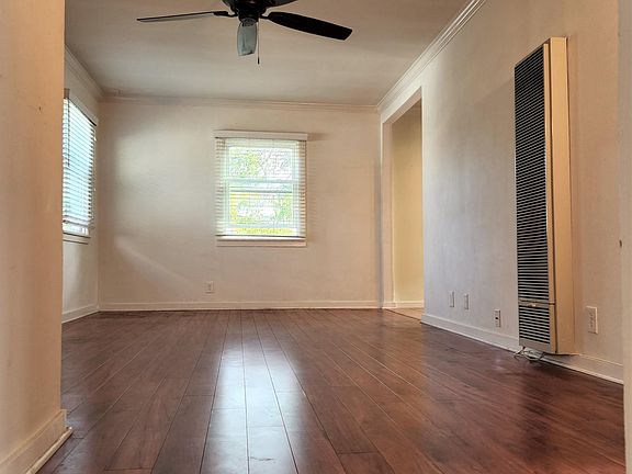 5th image of 1501 Cabrillo Ave #1/2