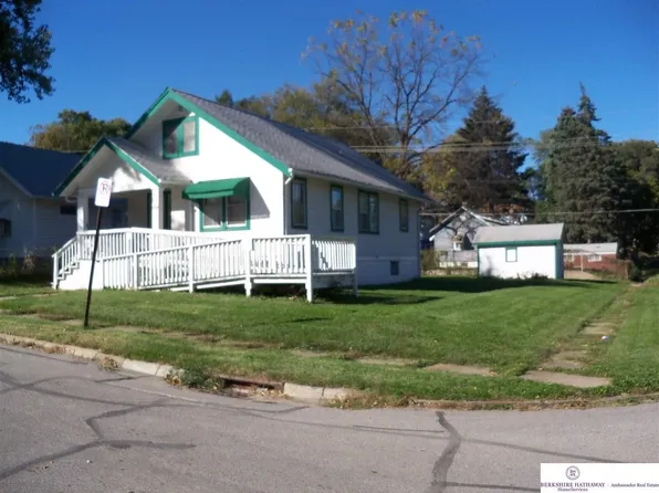 4304 Ohio St, Omaha, NE 68111