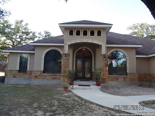 1st image of 100 Diamond View Dr