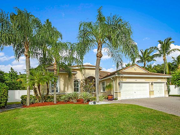 4th image of 6973 Finamore Circle