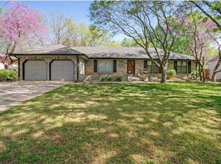 1100 E Cottonwood Rd, Derby, KS 67037