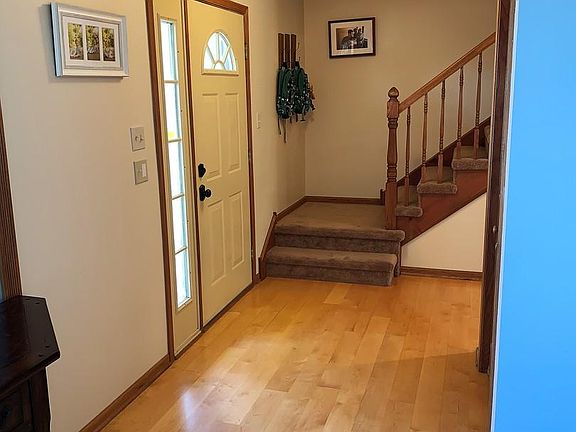 4th image of 11241 Norwich Ln