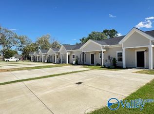 120 Foster Way Dr, Huntsville, AL 35806