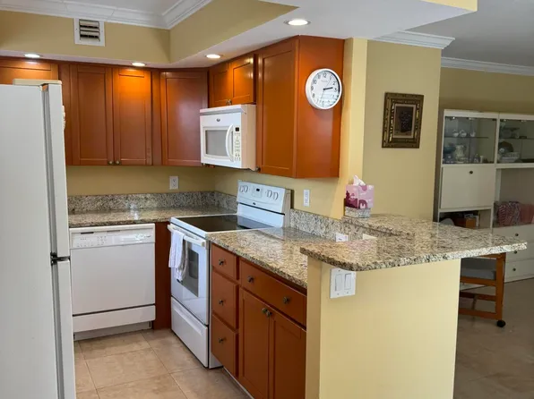680 Saxony O, Delray Beach, FL 33446