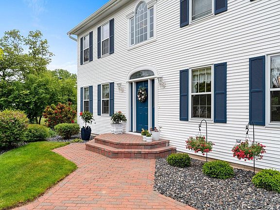 4th image of 3208 Barkwood LANE