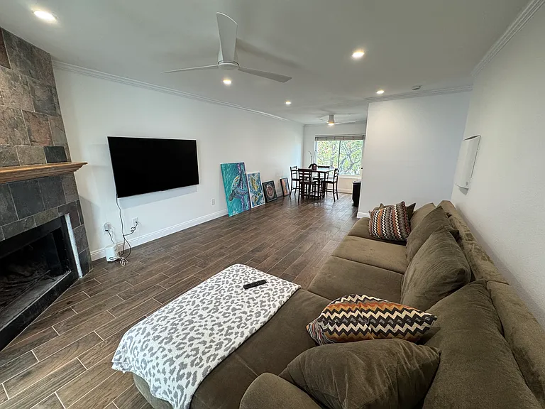 3207 Midway Dr #104 — Photo 4