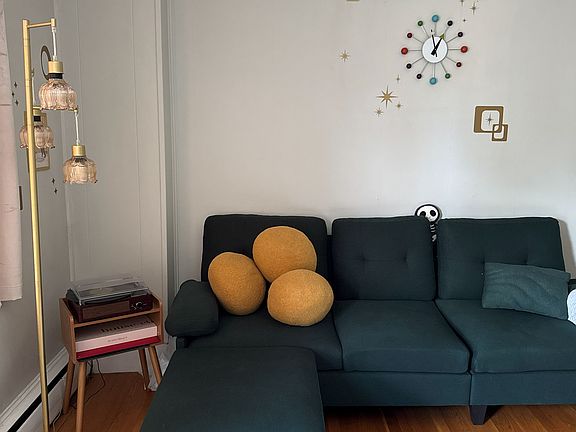 2nd image of 14 Keswick St APT 8