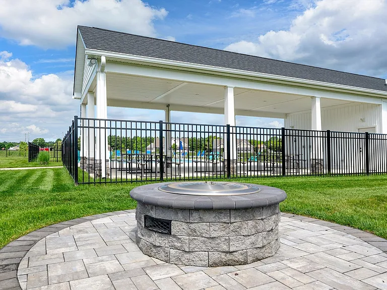 22639 Terri Ln — Photo 36