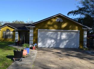 350 Lake Crescent Dr, Debary, FL 32713