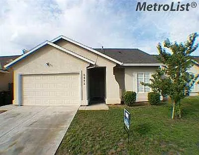 6542 Nicholas Dr photo 1