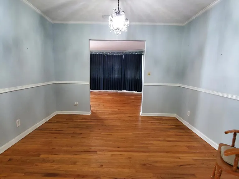 4940 Brighton Dr — Photo 5