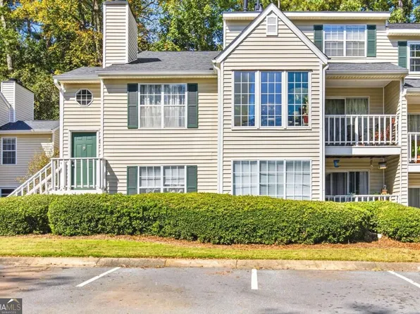 1208 Glenleaf Dr, Peachtree Corners, GA 30092