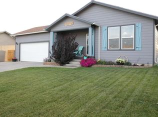 1617 Pathfinder Cir, Gillette, WY 82716