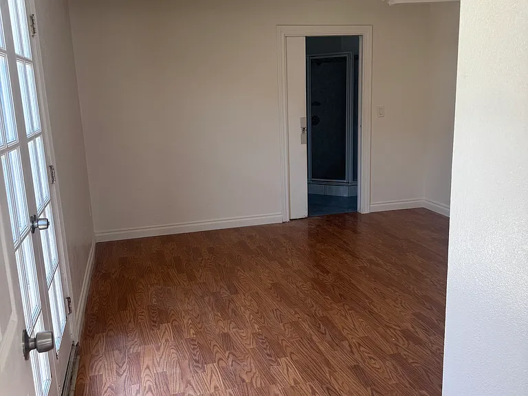 11602 Faculty Dr — Photo 3
