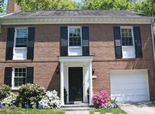 5745 Macarthur Blvd NW, Washington, DC