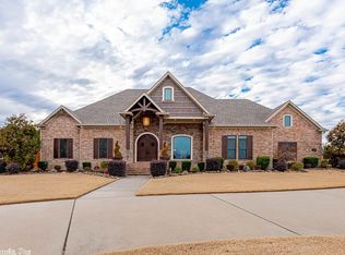 785 Huntington Ln, Conway, AR 72034